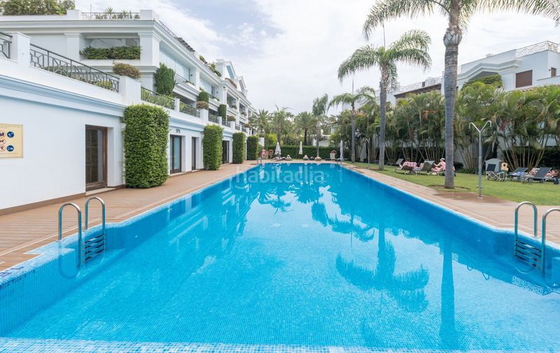 Foto a393d09f-7db6-4bdf-8234-017a9650249d. Dúplex amb calefacció aparcament piscina a Parque Central Estepona
