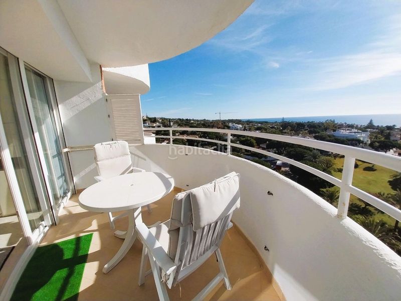 Foto 2059a2fd-dbbc-4ff3-be51-1abf038fa25b. Flat with heating parking pool in Marbesa Marbella