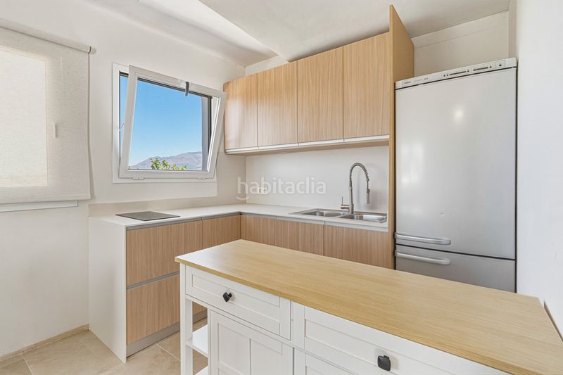Foto eaef7369-a845-402b-8f31-e841f48227f1. Casa adossada amb calefacció a Cancelada Estepona