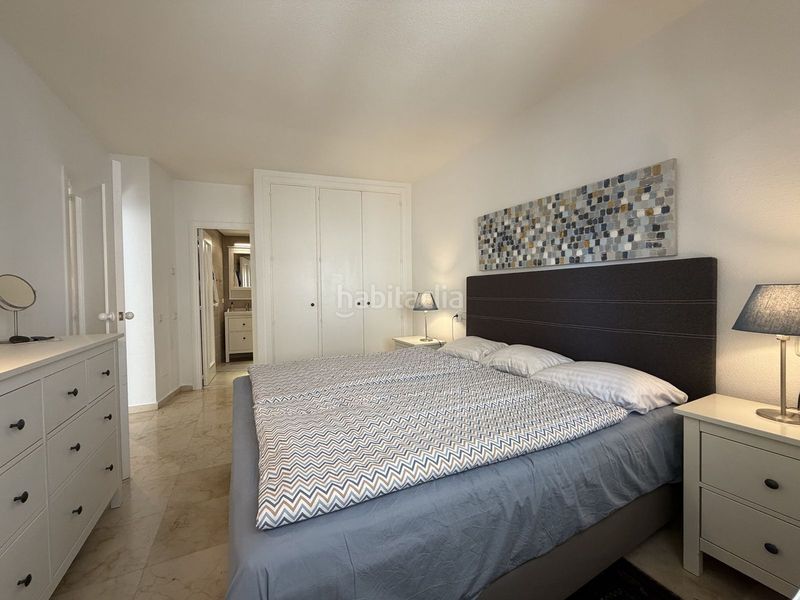 Foto 6f455794-6336-47fa-a64a-6566e09a561b. Apartament amb calefacció aparcament piscina a Parque Central Estepona
