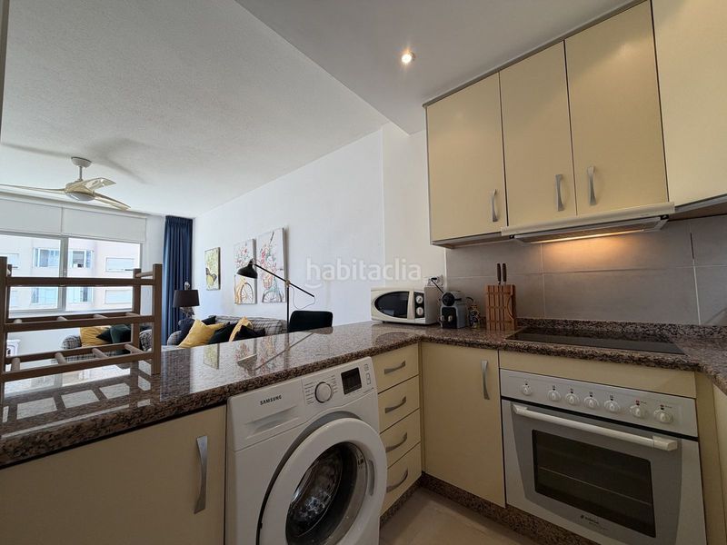 Foto c84e1d99-2bc9-4a8d-a1a5-5a2e963b17be. Apartament amb calefacció aparcament piscina a Parque Central Estepona
