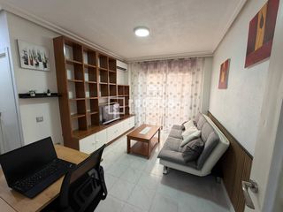 Etagenwohnung  Luisa aledo. Piso de 1 dormitorio en centro de murcia  santa eulalia