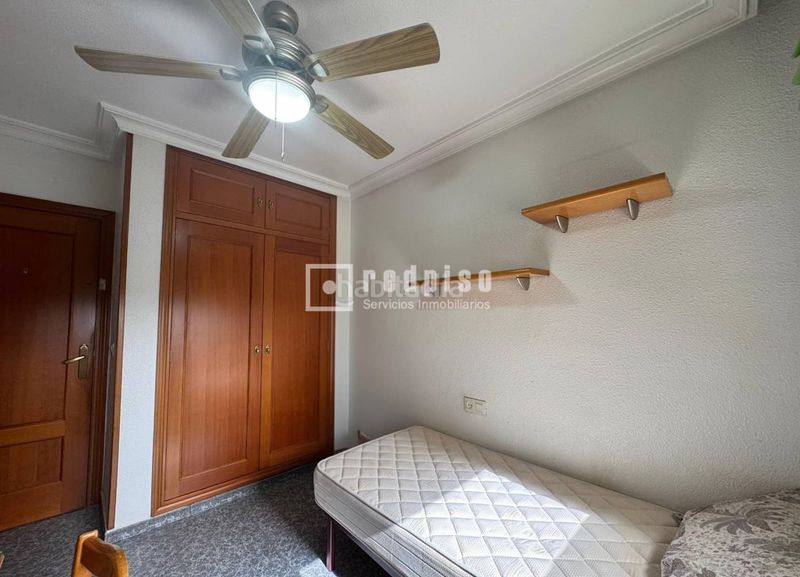 Foto 3b2dbb69-28cf-45c7-8db1-c3a95faf23ce. Pis amb aparcament a San Antón Murcia