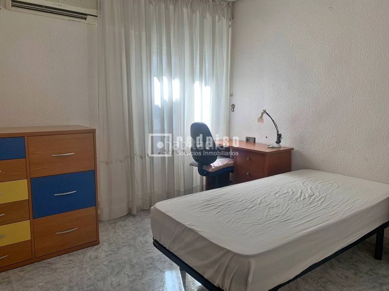 Foto 139dfbdf-34f0-43c7-82de-0d4576e26565. Alquiler piso en San Antón Murcia