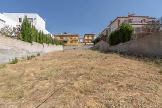 Terreny residencial a Barrio de la Vega. Se vende terreno en monachil