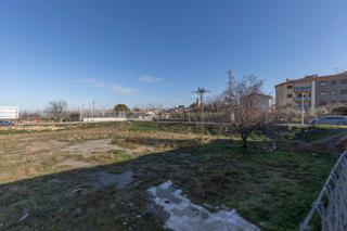 Terrain résidentiel à Urbanizaciones. Inversión ideal solar de 2840 m para 44 viviendas!