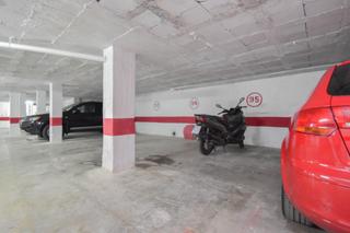 Parking voiture à Parque Nueva Granada. Cochera en parque nueva granada