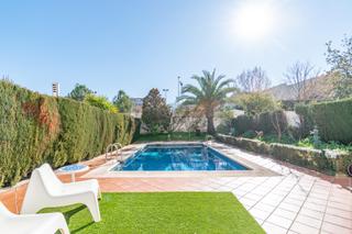 Chalet  Avenida don bosco 4