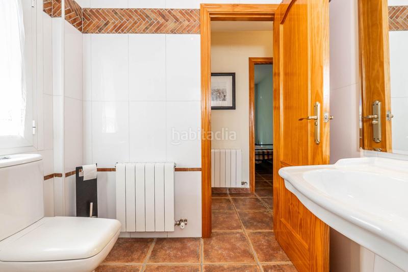 Foto 4a44d085-0183-48d9-9f16-cadc66bd4f1d. Chalet precioso chalet independiente con piscina en Cumbres Verdes en Zubia (La)