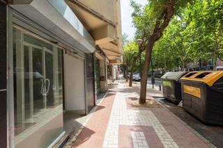 Local Comercial en Barrio de Zaidín