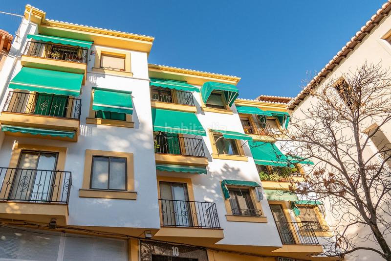 Foto ff4f54e4-5162-467e-878c-d3b8d61a2a1e. Estudio  junto hospital real en San Ildefonso Granada