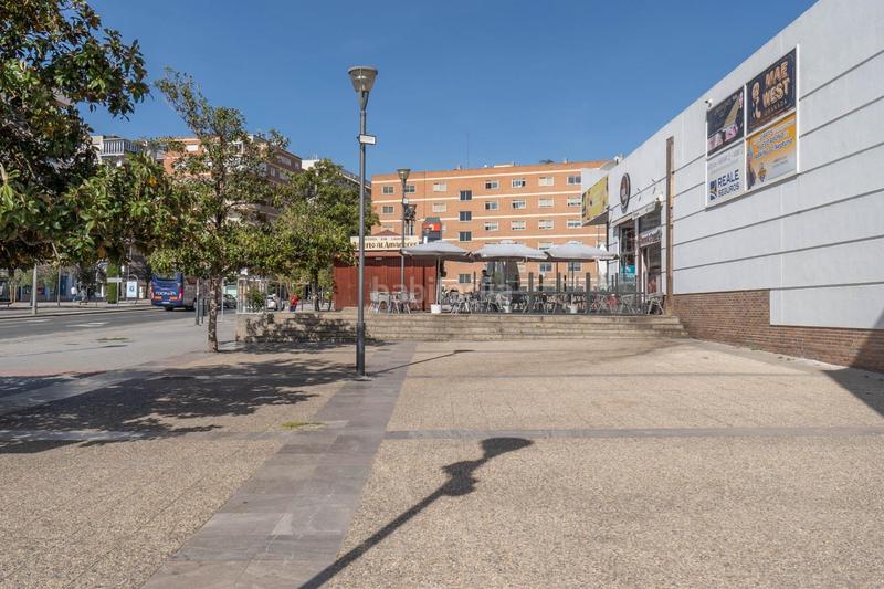Foto 135906e8-d400-4b4f-93dc-e6b6bad3ef03. Local comercial  en centro comercial neptuno!!!!!!!!!!!!! en Granada