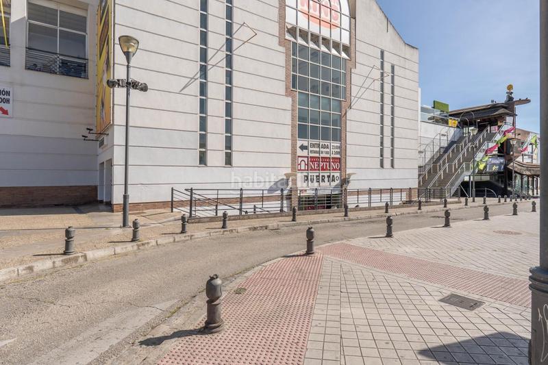 Foto cc09aca2-0030-4580-86b0-1a8020acd13f. Local comercial  en centro comercial neptuno!!!!!!!!!!!!! en Granada