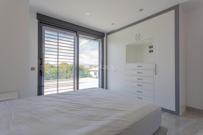 Foto 45e57885-359a-4e28-93c3-85a4e216374e. Chalet ponemos a la venta esta espectacular casa en la urbanización los cortijos en Atarfe