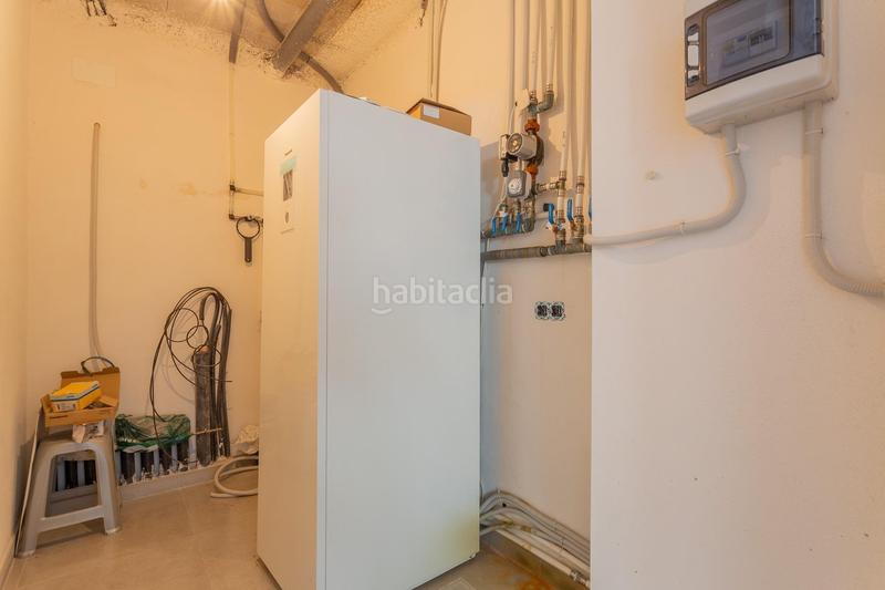 Foto de0f7979-eb1d-415d-b138-0ca4a8e506e7. Chalet ponemos a la venta esta espectacular casa en la urbanización los cortijos en Atarfe