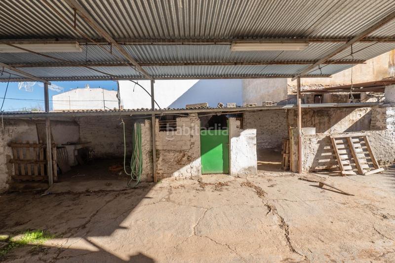 Foto 221d25ff-8f2e-4e4d-bec0-62015a3e7ae2. Masía en calle gardenia (chaparral) 4 vivienda con múltiples opciones en Albolote