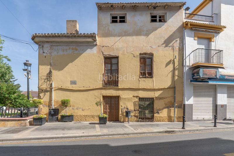 Foto 3af41848-c1cf-482f-8e0e-71edb23fd247. Casa  de tres plantas con 288 m2 a reformar frente al ayuntamiento en Ogíjares