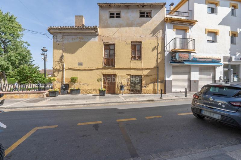 Foto c031e9ae-c959-4126-a250-db45a866bdc1. Casa  de tres plantas con 288 m2 a reformar frente al ayuntamiento en Ogíjares