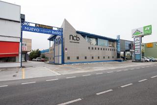 Nau industrial a Poligono olinda, nave isolana