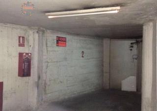 Aparcament cotxe a Fígares. Plaza de garaje en el centro