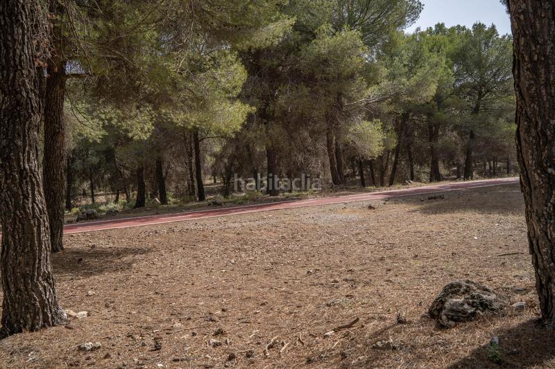 Foto b7cc5a3d-3956-456e-9a6f-dfbf6c410491. Xalet amb calefacció aparcament piscina a Cumbres Verdes Zubia (La)