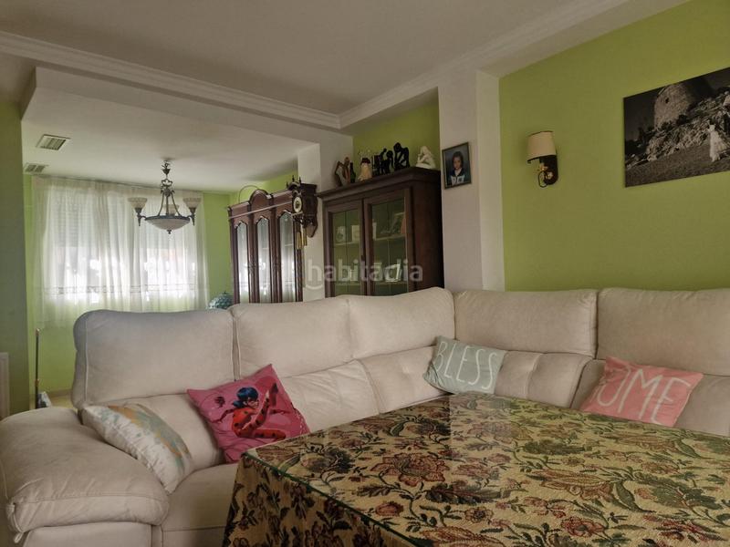 Foto 6798d128-bfdc-47c6-82de-818707d66d87. Casa adosada bonita y luminosa casa en albaycin!!!!!!!!!! en Granada