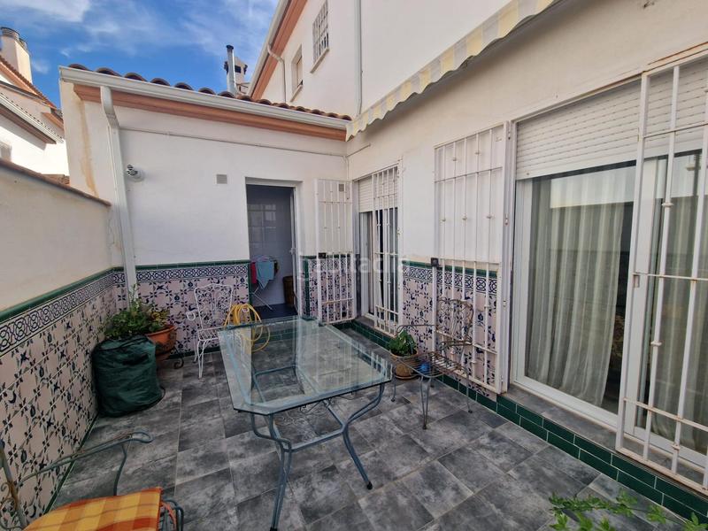 Foto 8c545908-7814-4ac1-9faa-1947f54519b5. Casa adosada bonita y luminosa casa en albaycin!!!!!!!!!! en Granada