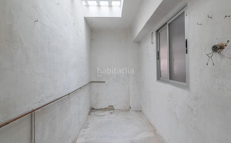 Foto 4a62d01a-53a5-4c2a-8e9a-b5d8c6598627. Locale commerciale in Barrio de Zaidín Granada