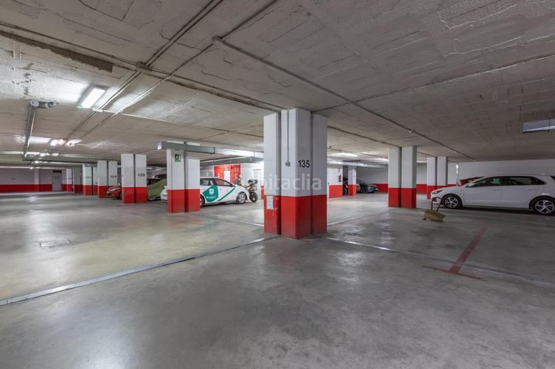 Foto c0188175-cc5f-42f8-a89b-8618ae9cd684. Posto auto in pasaje de la ciencia 1 in San Antón Armilla