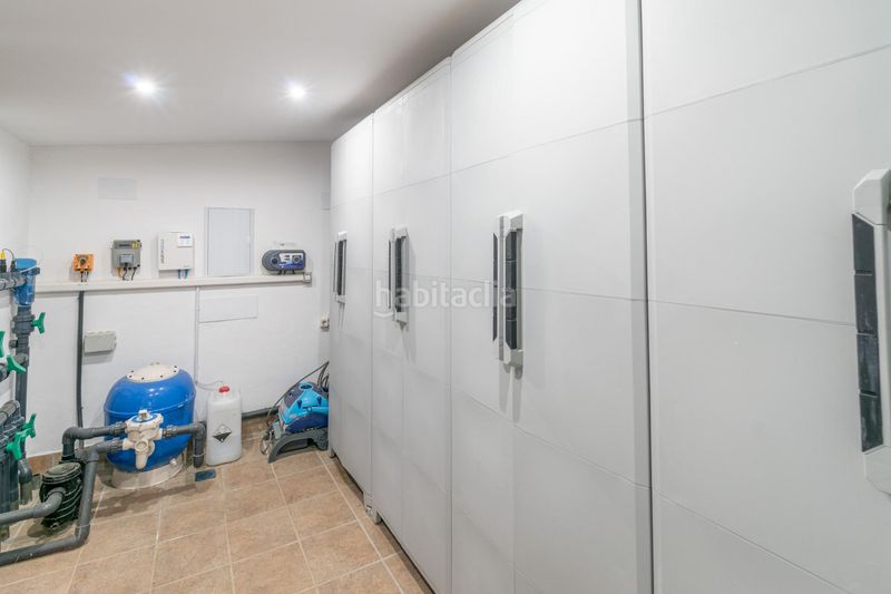 Foto ec985997-7566-4417-b88f-2545e38fa348. Xalet amb calefacció aparcament piscina a Barrio de la Vega Monachil