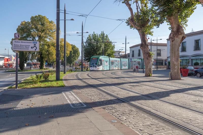 Foto 5380c451-6b46-42ab-879b-3a75442a1de4. Posto auto in calle de nelson mandela 10 in Poniente Armilla