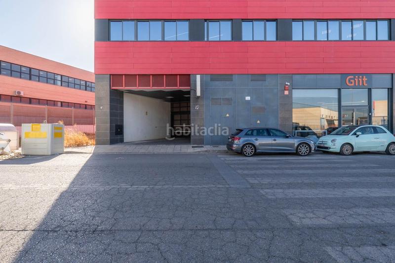 Foto 9e25a2ea-b5ea-4a6a-b3c0-4f530d2906de. Posto auto in calle de nelson mandela 10 in Poniente Armilla