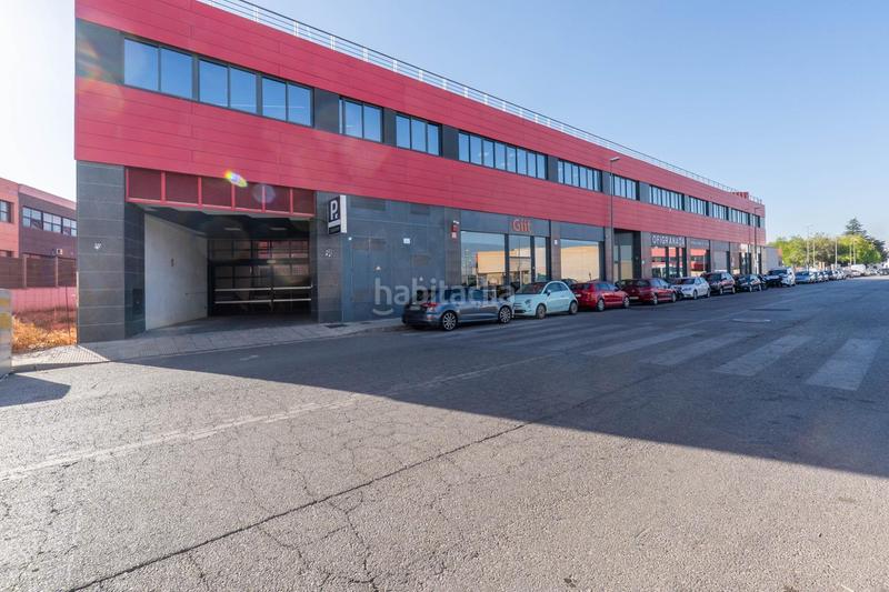 Foto a99e4099-2001-4295-88fb-f1f145392bba. Posto auto in calle de nelson mandela 10 in Poniente Armilla