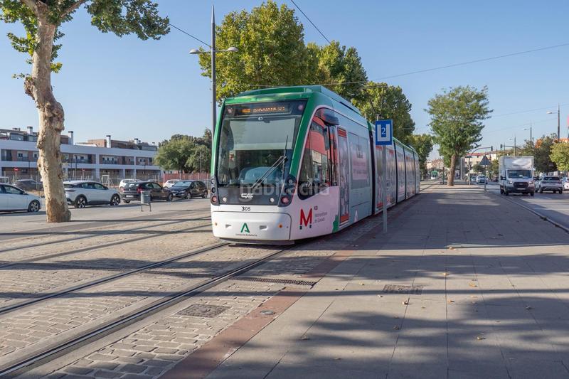 Foto f232673f-ed16-4947-9785-6203092aa581. Posto auto in calle de nelson mandela 10 in Poniente Armilla