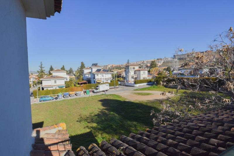 Foto c746b810-b65d-4791-98e9-22f2cbff4037. Maison dans calle acequia 19 dans Camino de los Neveros - Serrallo Granada