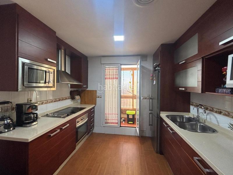 Foto 05ca7e50-65d5-4337-823c-b6ec112e7e62. Dachwohnung mit heizung parking in Polideportivo Alhendín