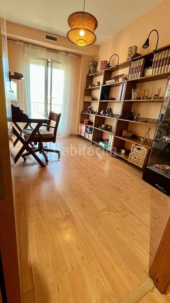 Foto 51b41a3d-0ebe-4daf-9d73-3b27f06cd037. Dachwohnung mit heizung parking in Polideportivo Alhendín