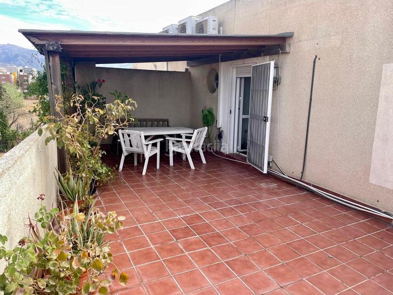 Foto 89d8dbe1-f897-4bc6-b756-de3edf499538. Dachwohnung mit heizung parking in Polideportivo Alhendín