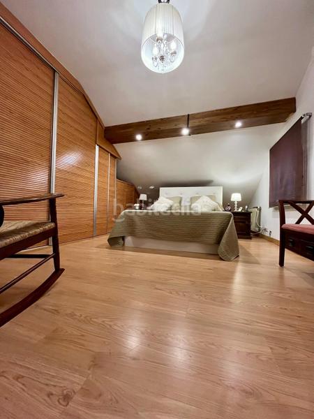 Foto e1918b66-d325-44eb-abf0-c1344f3e524f. Dachwohnung mit heizung parking in Polideportivo Alhendín