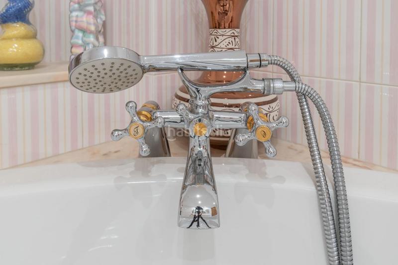 Foto b371a7db-9cf6-4b0b-b0fd-e572eb5a8ec2. Casa a schiera con riscaldamento parcheggio in Rosaleda - Juventud Granada