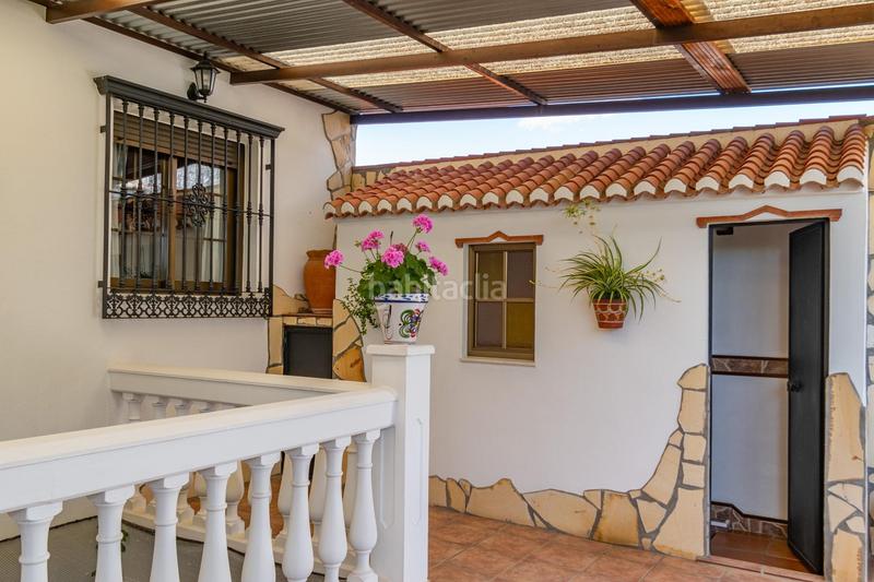 Foto 5e5d1935-3728-4159-8c05-cc9e40a437a5. Semi detached house with heating parking in Rosaleda - Juventud Granada