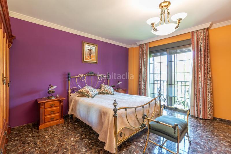 Foto 6ab0ff6f-e517-4612-89a0-ebb0b8c169fd. Semi detached house with heating parking in Rosaleda - Juventud Granada