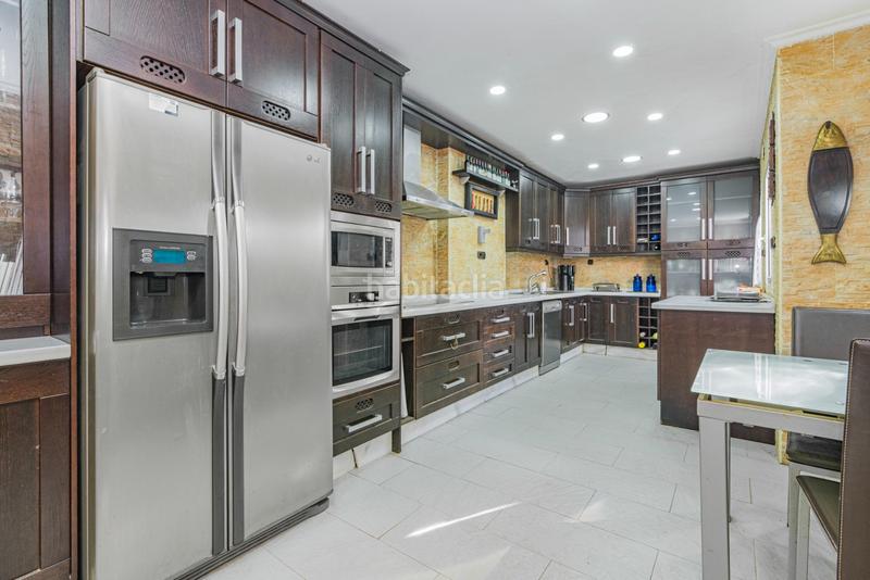 Foto cea63579-bb30-4ebc-a4cb-54f3f423af42. Chalet mit heizung parking pool in Barrio de la Vega Monachil