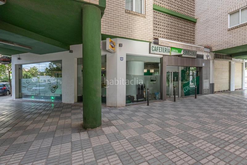 Foto 64a1f3b8-3614-48da-aad9-a9e1e167421b. Locale commerciale in calle profesor francisco dalmau 11 in Granada
