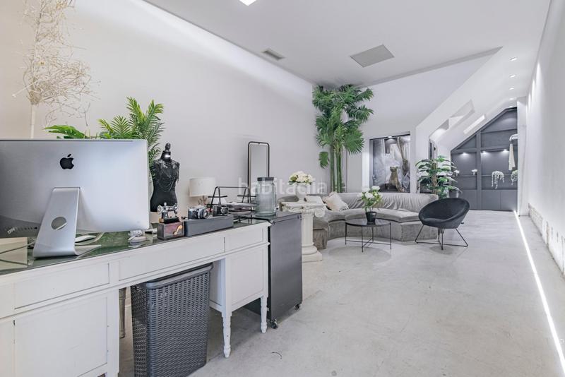 Foto d90db5f0-034a-4901-aaab-ea502e0e4855. Locale commerciale in San Matías - Realejo Granada