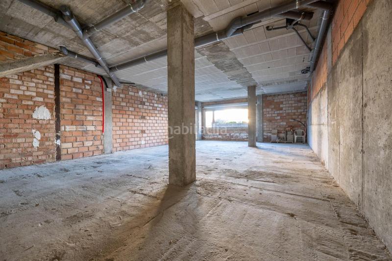 Foto cb197c8d-7ceb-43ee-8ff5-f6b8ebf28217. Local commercial dans calle españa 31 dans Cájar