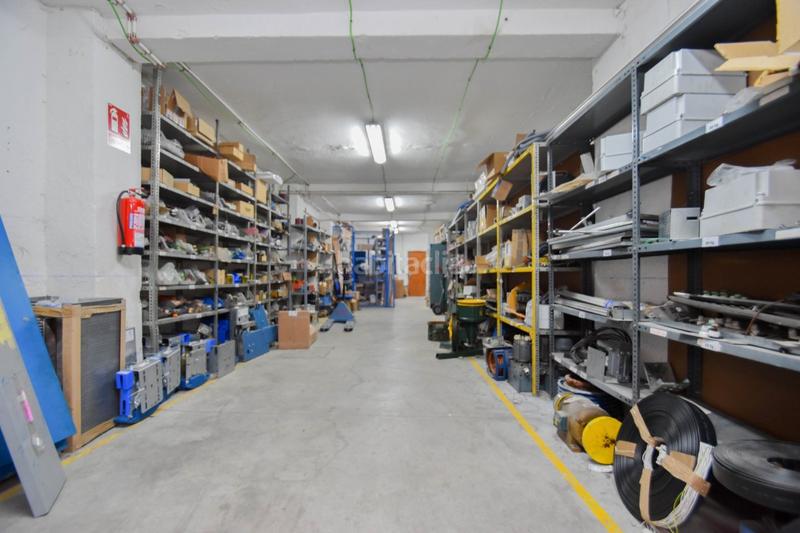 Foto 03684219-a054-4975-9e34-e4405f706d95. Local commercial dans Camino de Ronda Granada