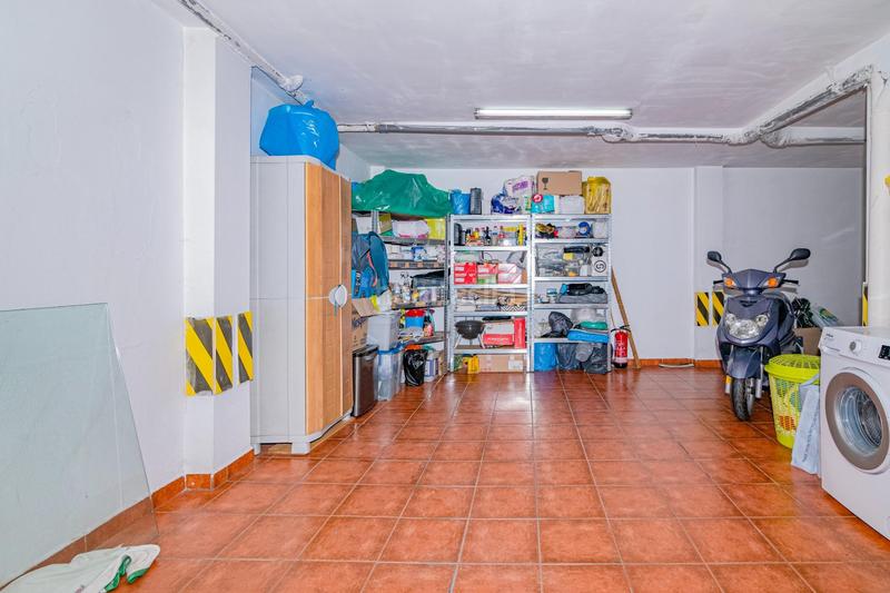 Foto 7f69ac36-ed4e-4b7b-ab3d-70ab64193760. Casa adossada amb aparcament a Güevéjar