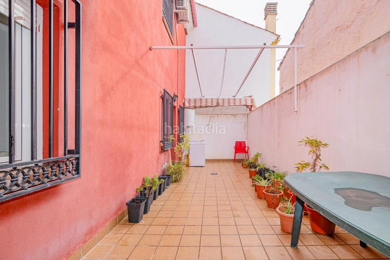 Foto ce6694d8-7539-43a1-8187-ef7f0eb78870. Casa adossada amb aparcament a Güevéjar