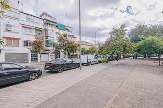 Etagenwohnung in Calle de la Zubia